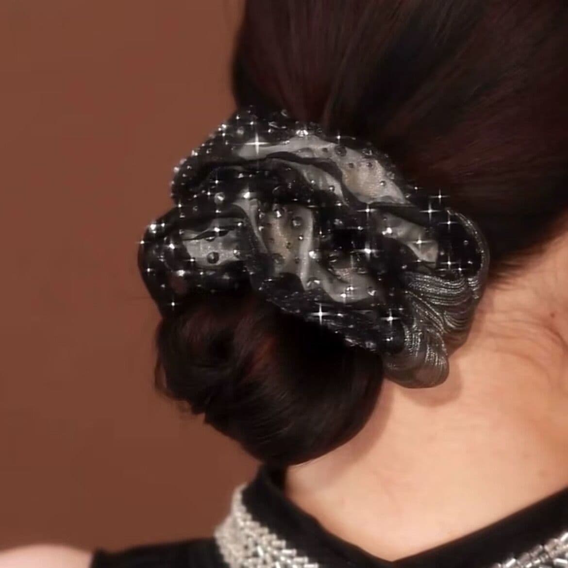 ヘアアクセサリー シュシュ きらめき夜空のシュシュ