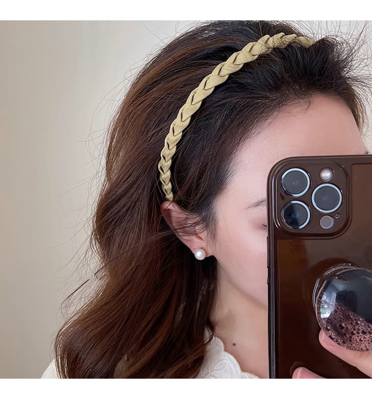 ヘアアクセサリー カチューシャ 編み込みスリム