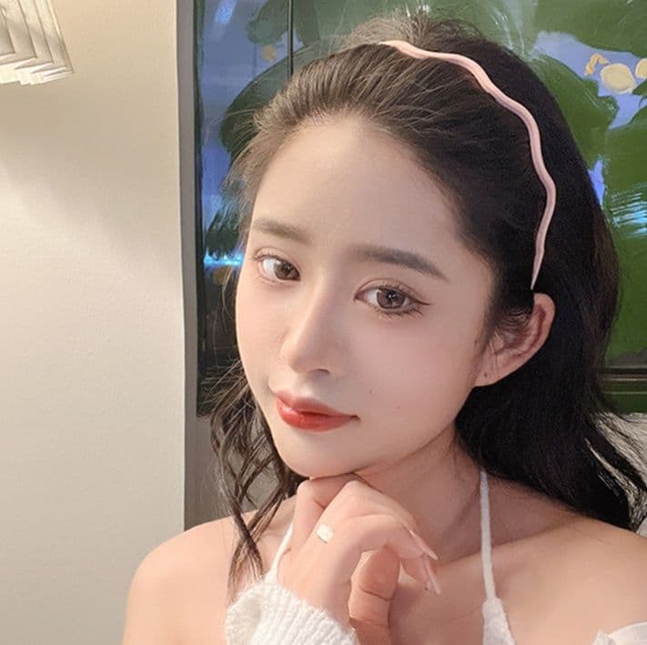ヘアアクセサリー カチューシャ 波型デザイン