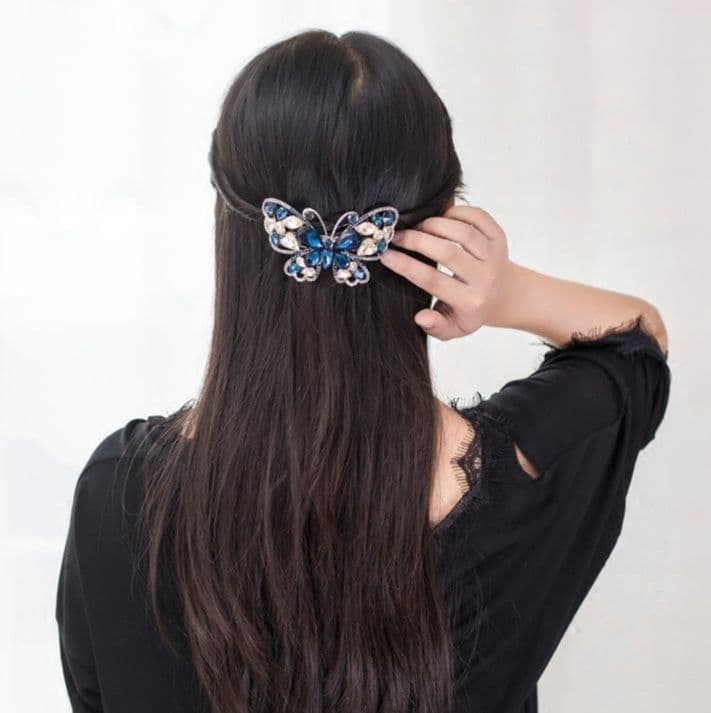 ヘアアクセサリー バレッタ 煌めき蝶々のジュエリーバレッタ