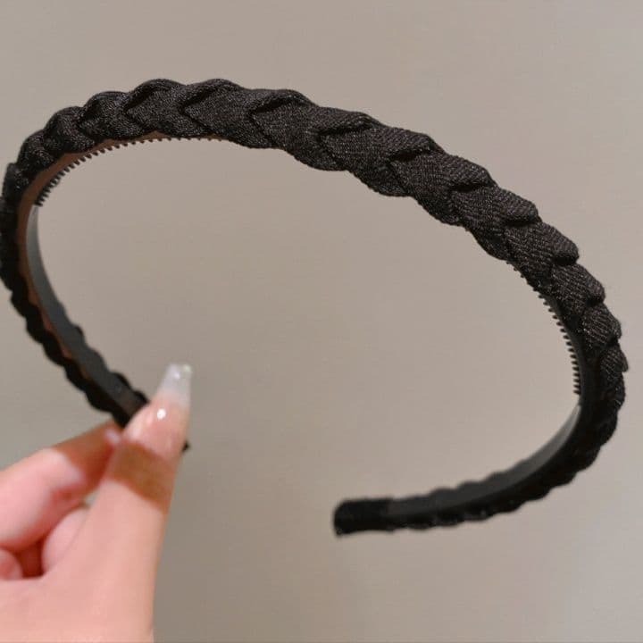ヘアアクセサリー カチューシャ 編み込みスリム