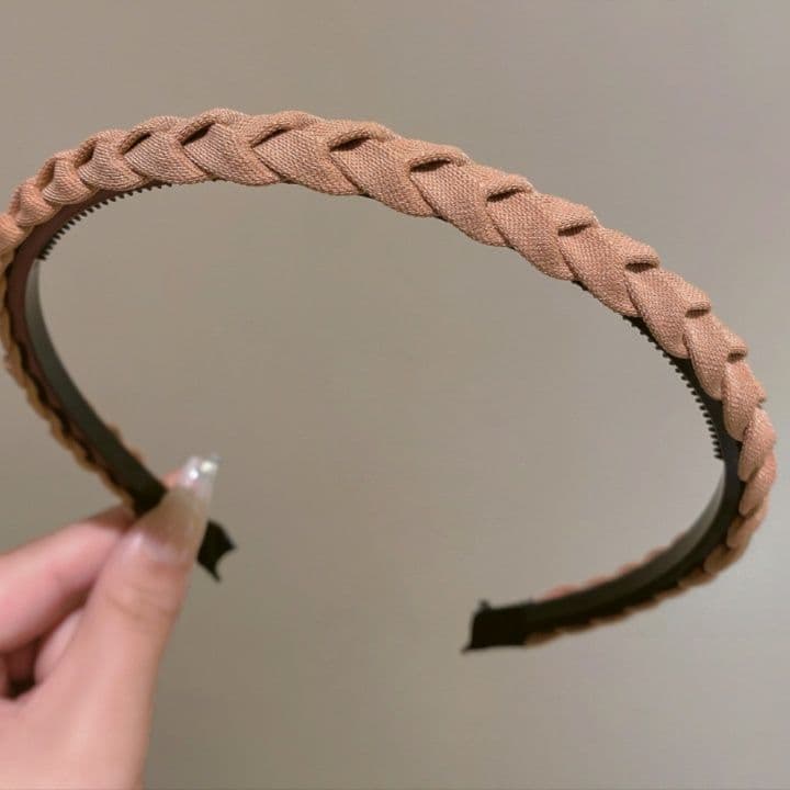 ヘアアクセサリー カチューシャ 編み込みスリム