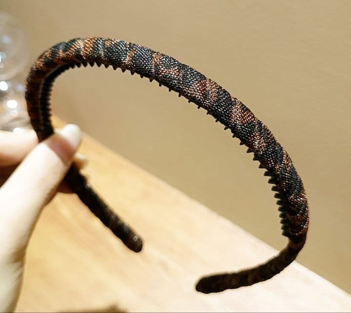 ヘアアクセサリー カチューシャ 編み込み模様
