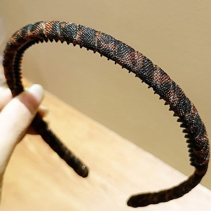 ヘアアクセサリー カチューシャ 編み込み模様