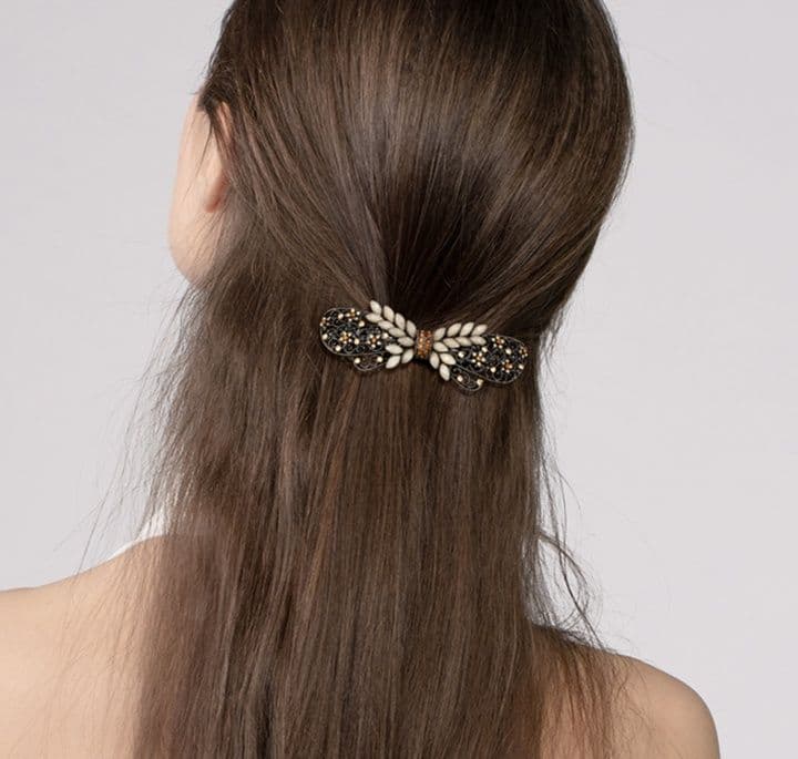 ヘアアクセサリー バレッタ 優雅な蝶々リーフバレッタ