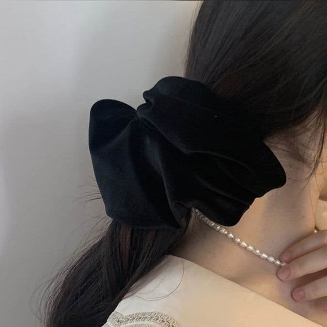 ヘアアクセサリー シュシュ 上品ベルベット