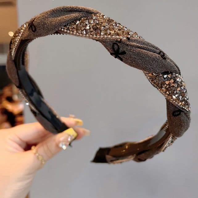 ヘアアクセサリー ビジューツイスト デザインカチューシャ