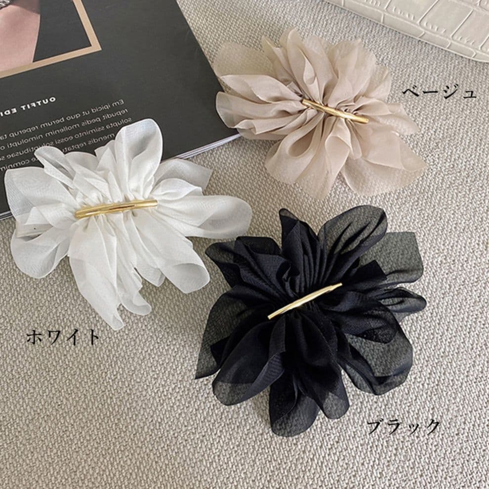 上品シフォンフラワーバレッタ 大人可愛いヘアアレンジ