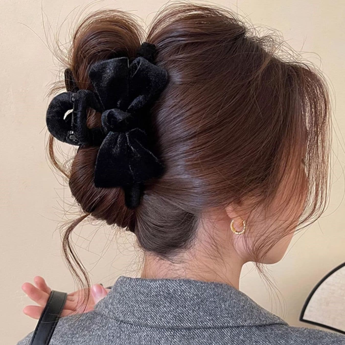 ヘアアクセサリー ベロア調ダブルリボンまとめ髪バレッタ