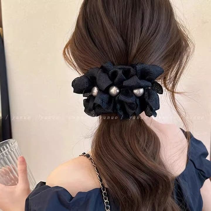 ヘアアクセサリー シアーフラワーパール付きシュシュ風バレッタ