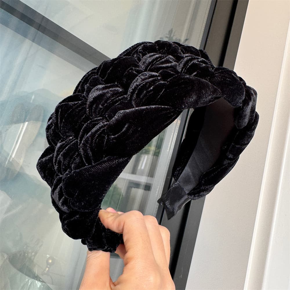 ヘアアクセサリー 高級ベルベット風カチューシャ 編み込み髪飾り 黒赤2色