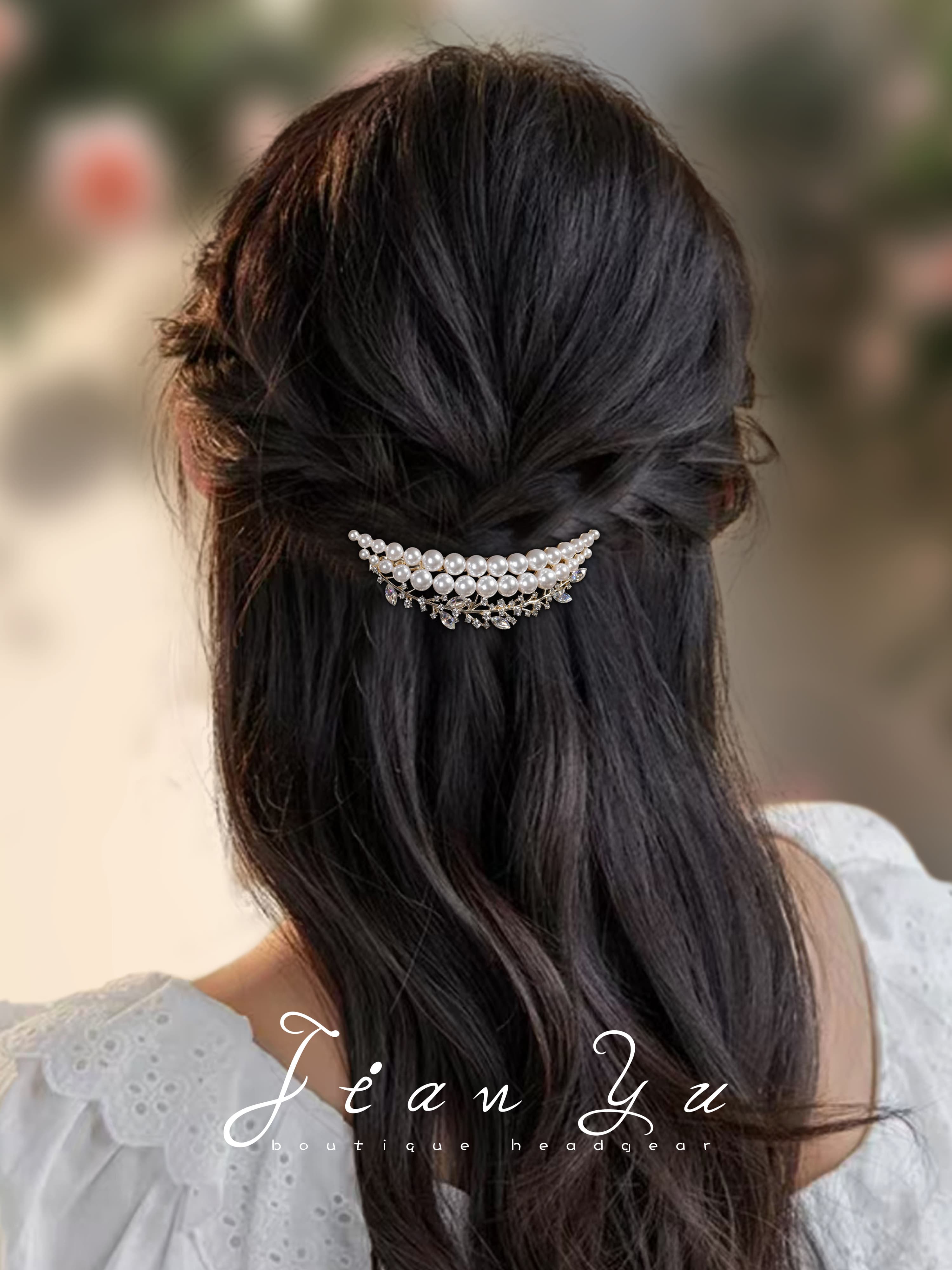 ヘアアクセサリー 月の涙 パール三日月バレッタ