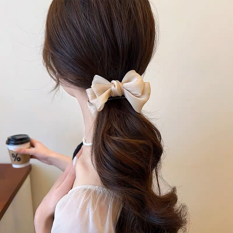 ヘアアクセサリー 優雅リボン丸留めバレッタ