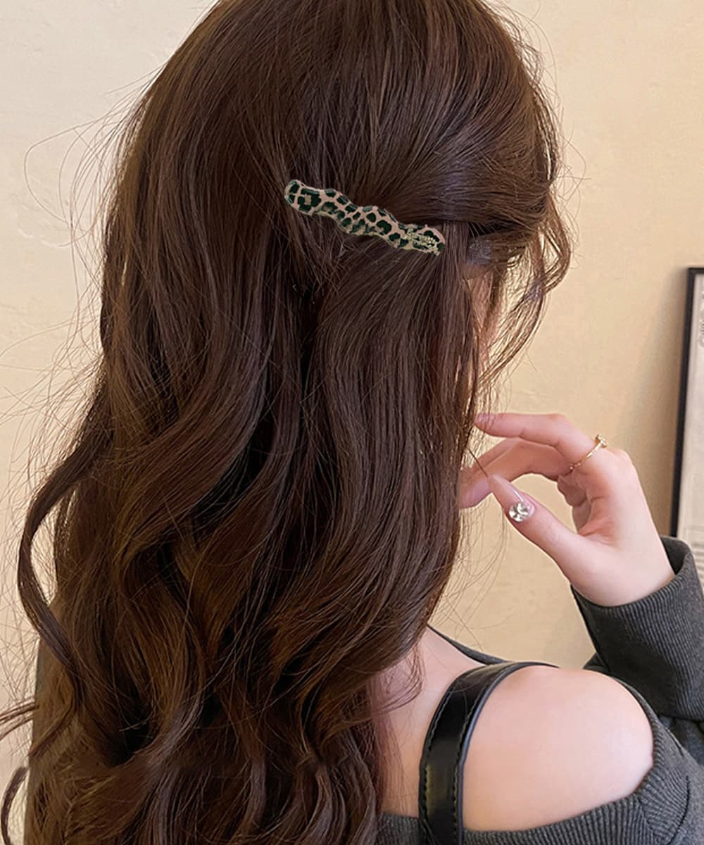 ヘアアクセサリー 豹柄くちばしバレッタ 韓国風髪留め