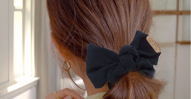 ヘアアクセサリー シュシュ 蝶結びリボン