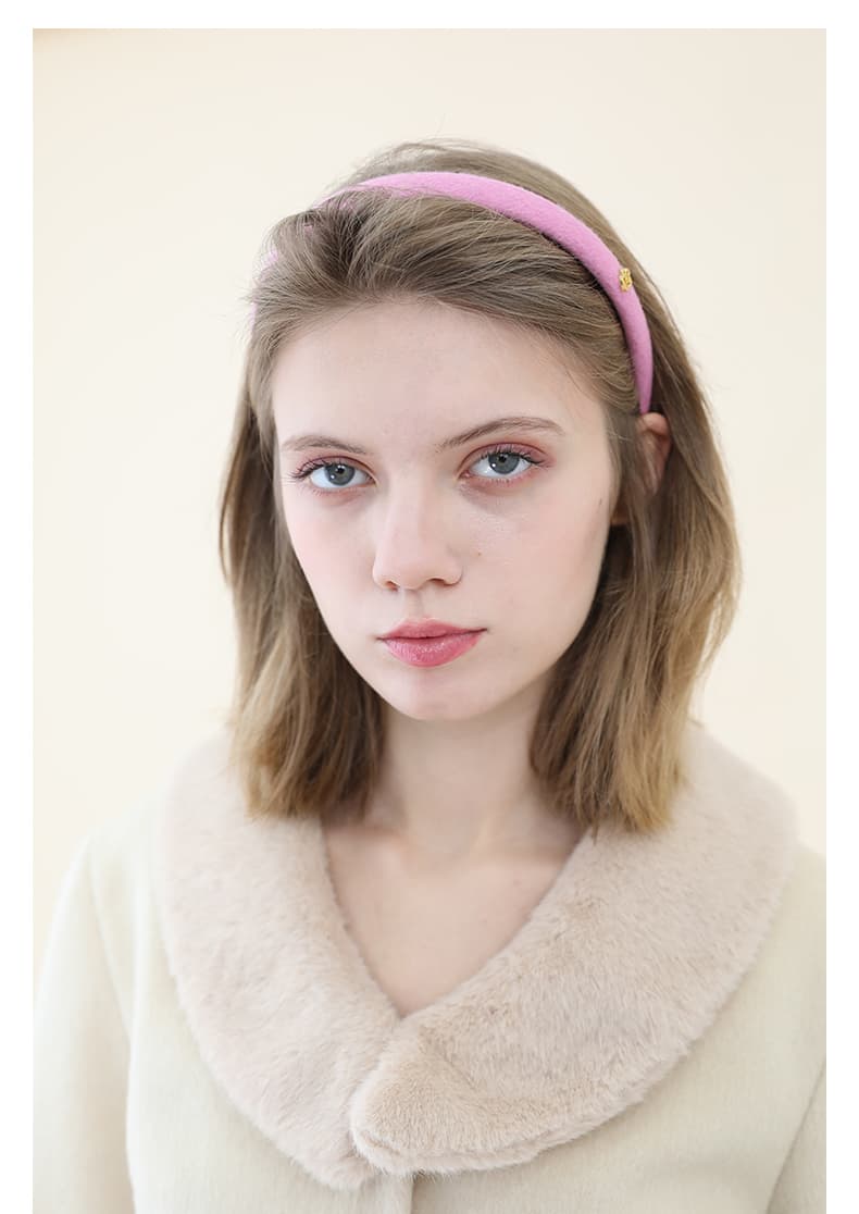 ヘアアクセサリー カチューシャ シンプル上品細身カチューシャ