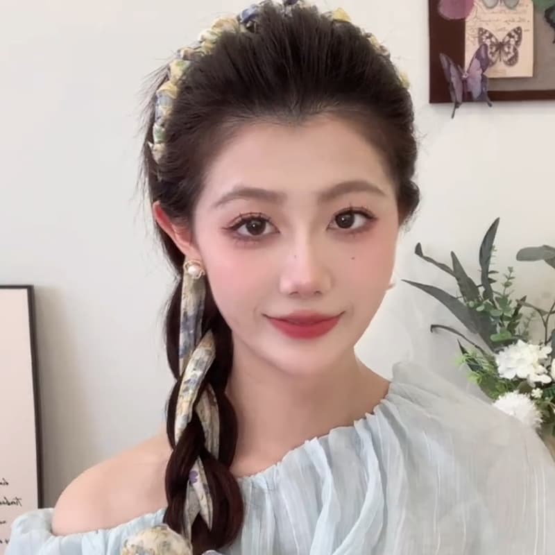 ヘアアクセサリー 編み込みリボンカチューシャ