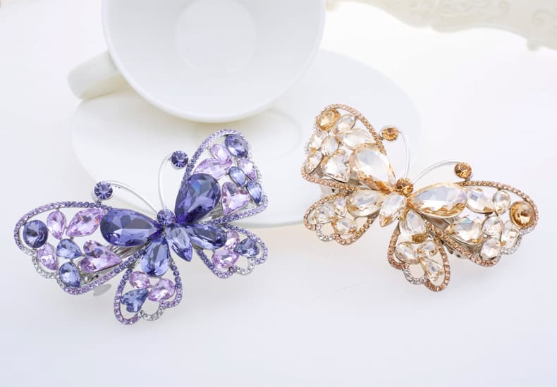 ヘアアクセサリー バレッタ 煌めき蝶々のジュエリーバレッタ