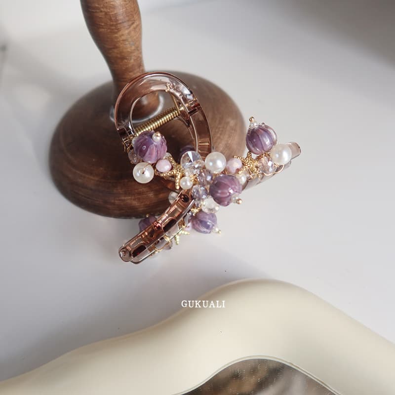 紫水晶パールヘアアクセサリー　上品ヘアクリップ