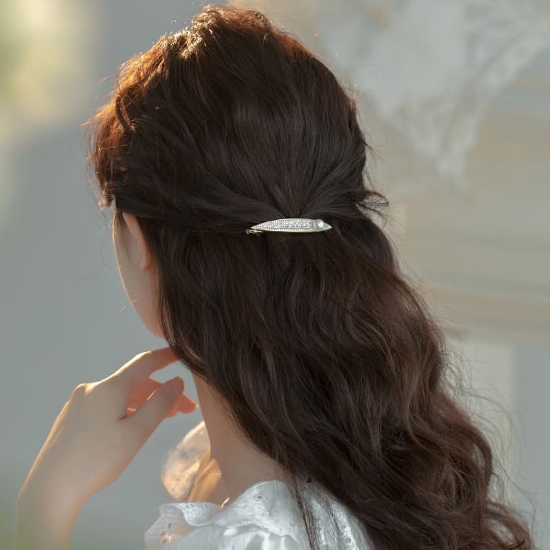 ヘアアクセサリー バレッタ 輝きの雫 パールバレッタ