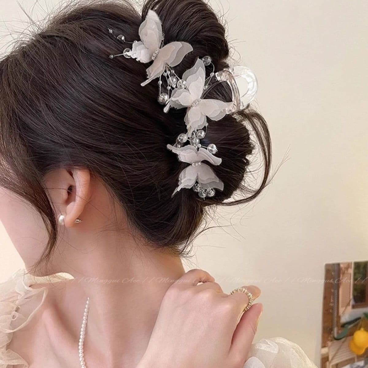 ヘアアクセサリー 舞蝶の輝き バレッタ