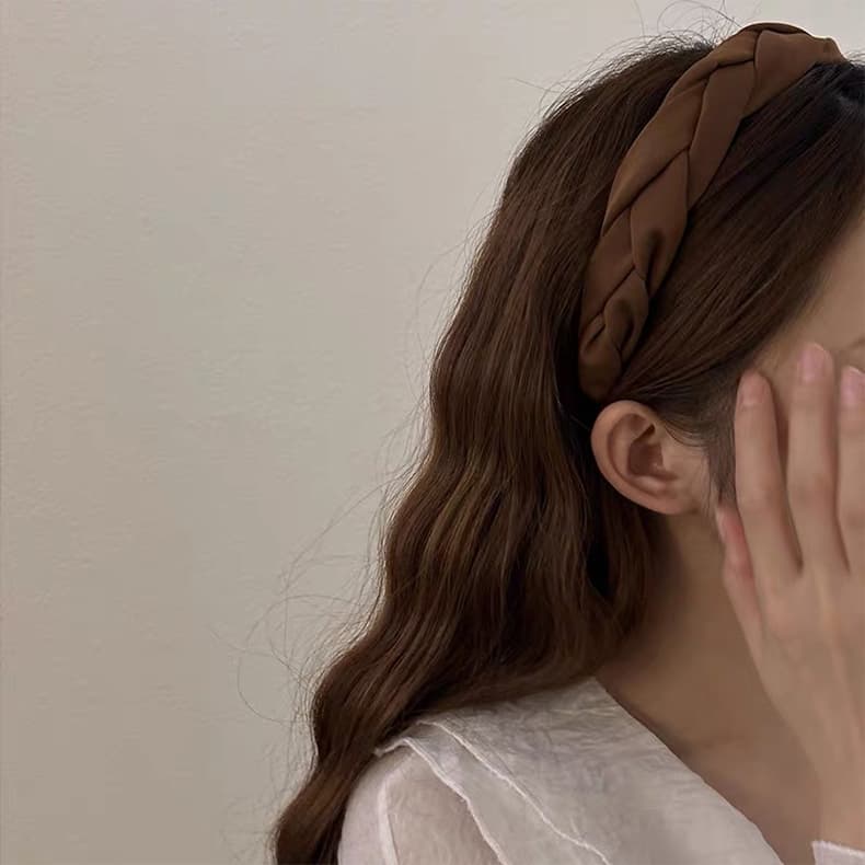 ヘアアクセサリー 編み込みサテンカチューシャ