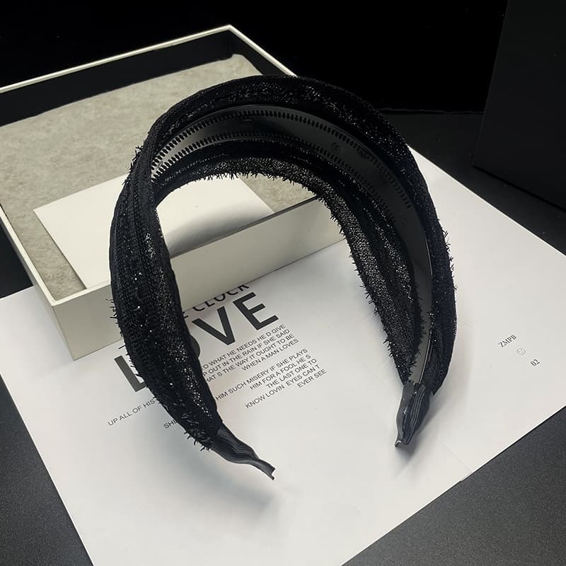ヘアアクセサリー カチューシャ 上品ツイード幅広
