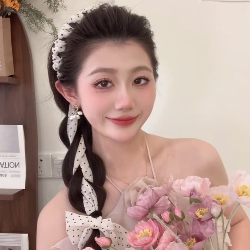ヘアアクセサリー 編み込みリボンカチューシャ