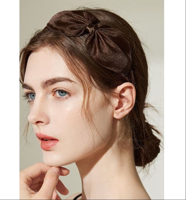 ヘアアクセサリー カチューシャ リボン結び上品カチューシャ