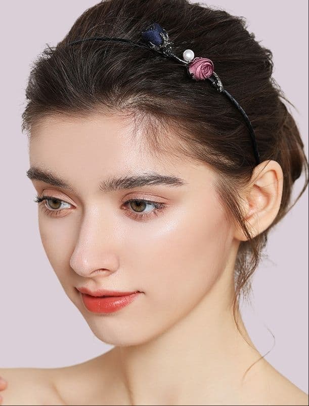 ヘアアクセサリー カチューシャ 宝石の花飾りカチューシャ