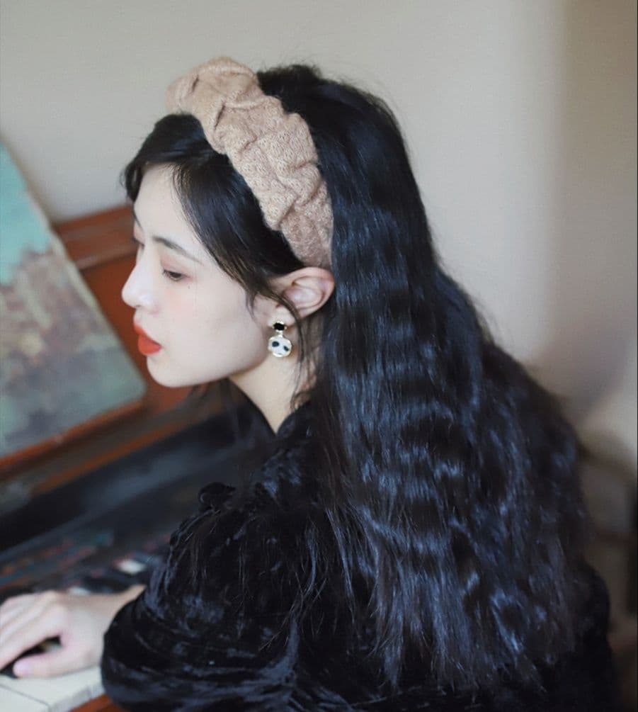 ヘアアクセサリー カチューシャ もこもこ編み込みカチューシャ