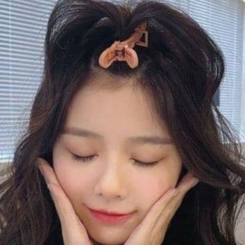 ヘアアクセサリー 可愛い蝶々モチーフ樹脂製バレッタ5本セット
