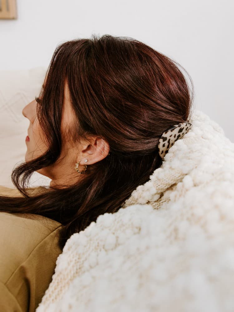 ヘアアクセサリー バレッタ 楕円形バレッタ 上品まとめ髪留め