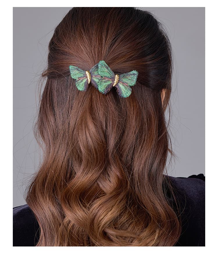 ヘアアクセサリー バレッタ 蝶々の煌めき バレッタ