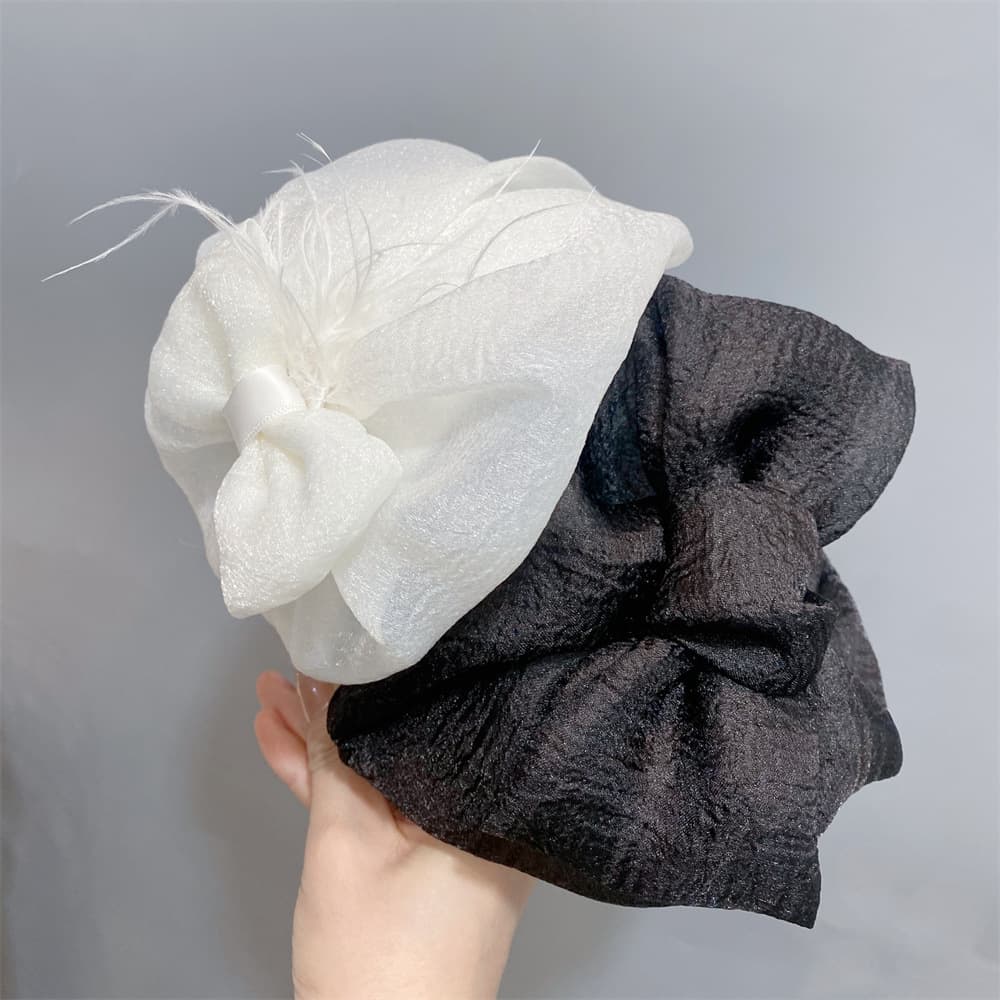 ヘアアクセサリー 大きなリボン結び カチューシャ 髪飾り 上品 3色展開