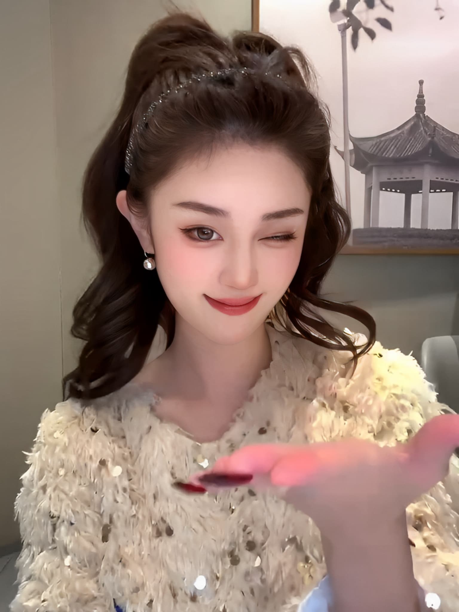 ヘアアクセサリー カチューシャ 輝きの結晶贅沢宝石風
