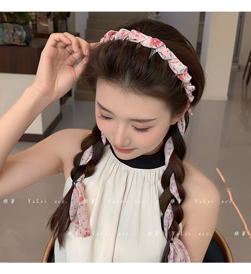 ヘアアクセサリー ツイストリボン ふんわりカチューシャ
