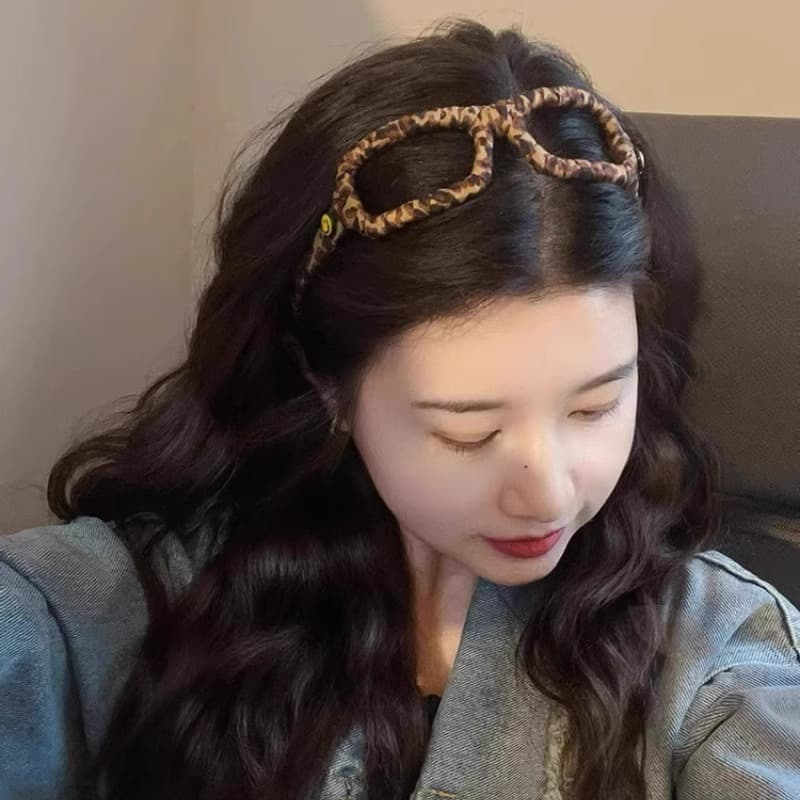 ヘアアクセサリー カチューシャ めがね風アニマル柄