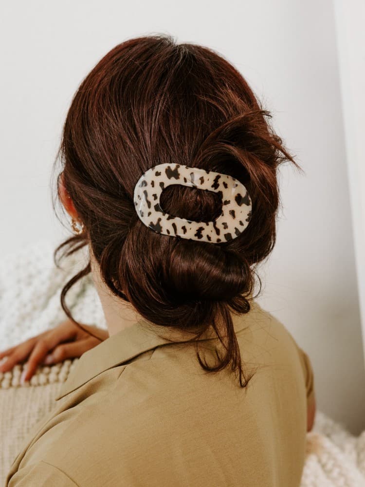 ヘアアクセサリー バレッタ 楕円形バレッタ 上品まとめ髪留め